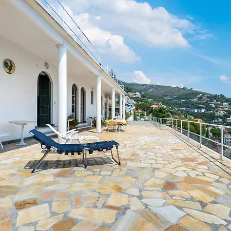 Villa Hostdomus - Nautilus With Private Parking