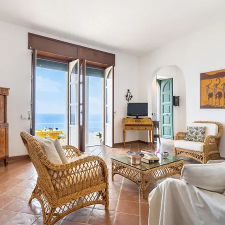 Hostdomus - Nautilus With Private Parking Villa Alassio