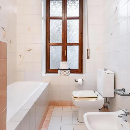 Villa Hostdomus - Nautilus With Private Parking *